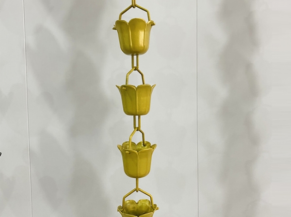 金色小牽?；ㄓ赕? />
				        	</div>
				        	<div   id=